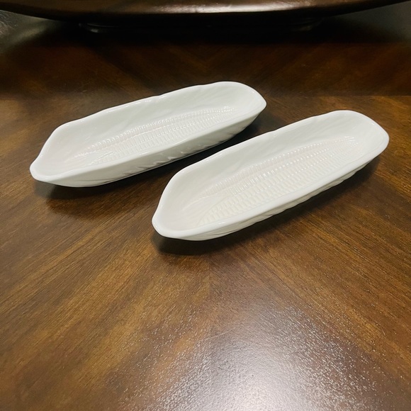 Lillian Vernon Corn Mold - Picture 2 of 4